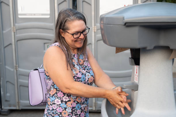 Best Portable toilet rental cost  in Emerd Mountain, AL
